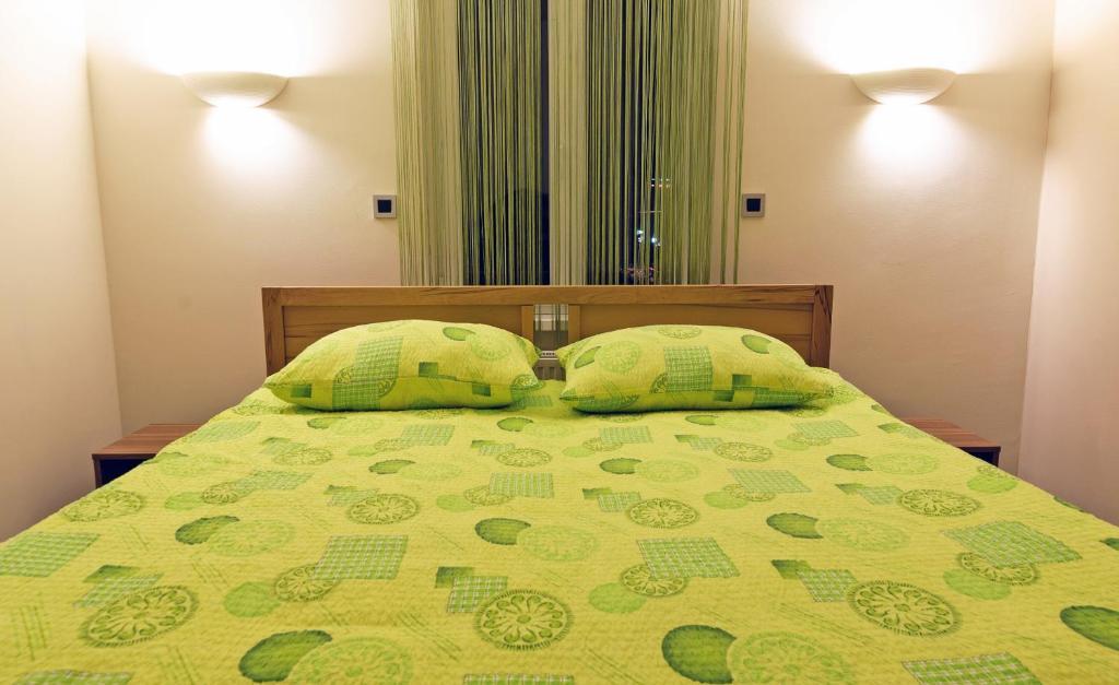 Hostel Plus Caffe Petrovče الغرفة الصورة
